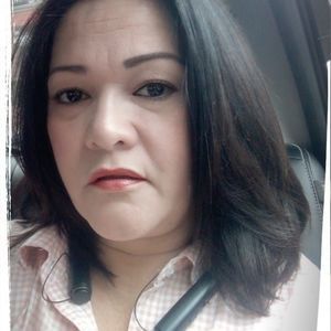 Meet your Posher, Noemi